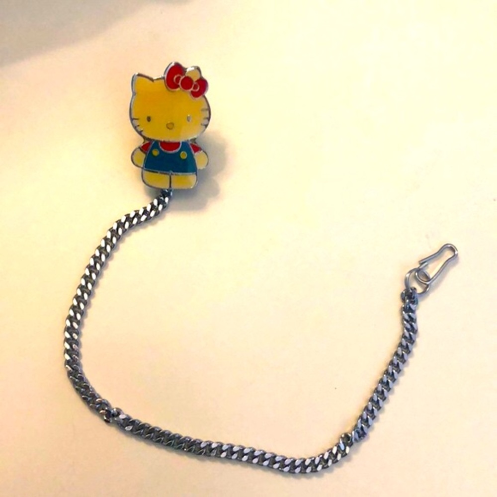 Hello Kitty Clip with Chain